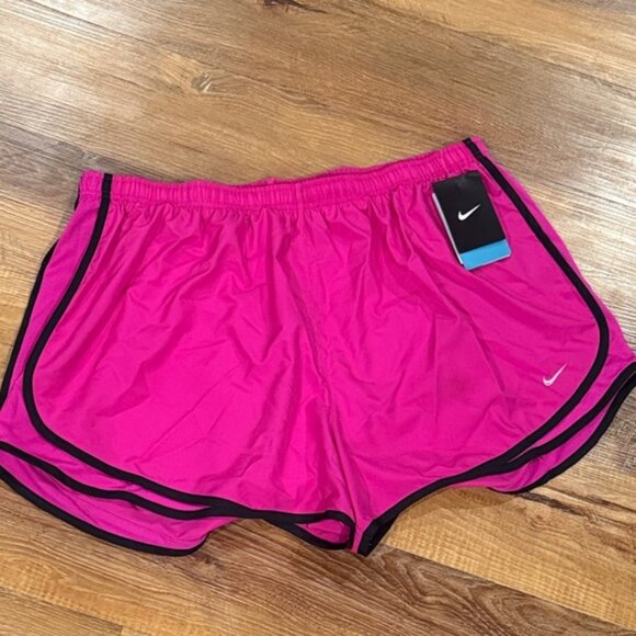 Nike Tiempo Women’s Dri-Fit Running Shorts (Size: 2X)(NWT) - Picture 3 of 14